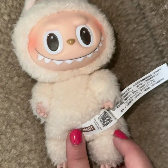 Exciting Macaron Vinyl Face Toy - Soy Milk - Picture 4 of 4